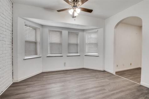 1905 Huntington Drive Grand Prairie TX 75051