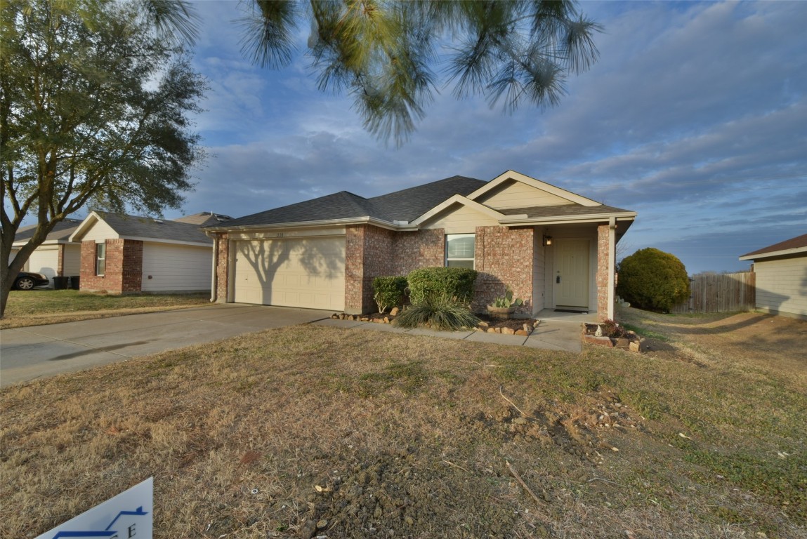 228 Meadowcrest Drive Terrell TX 75160