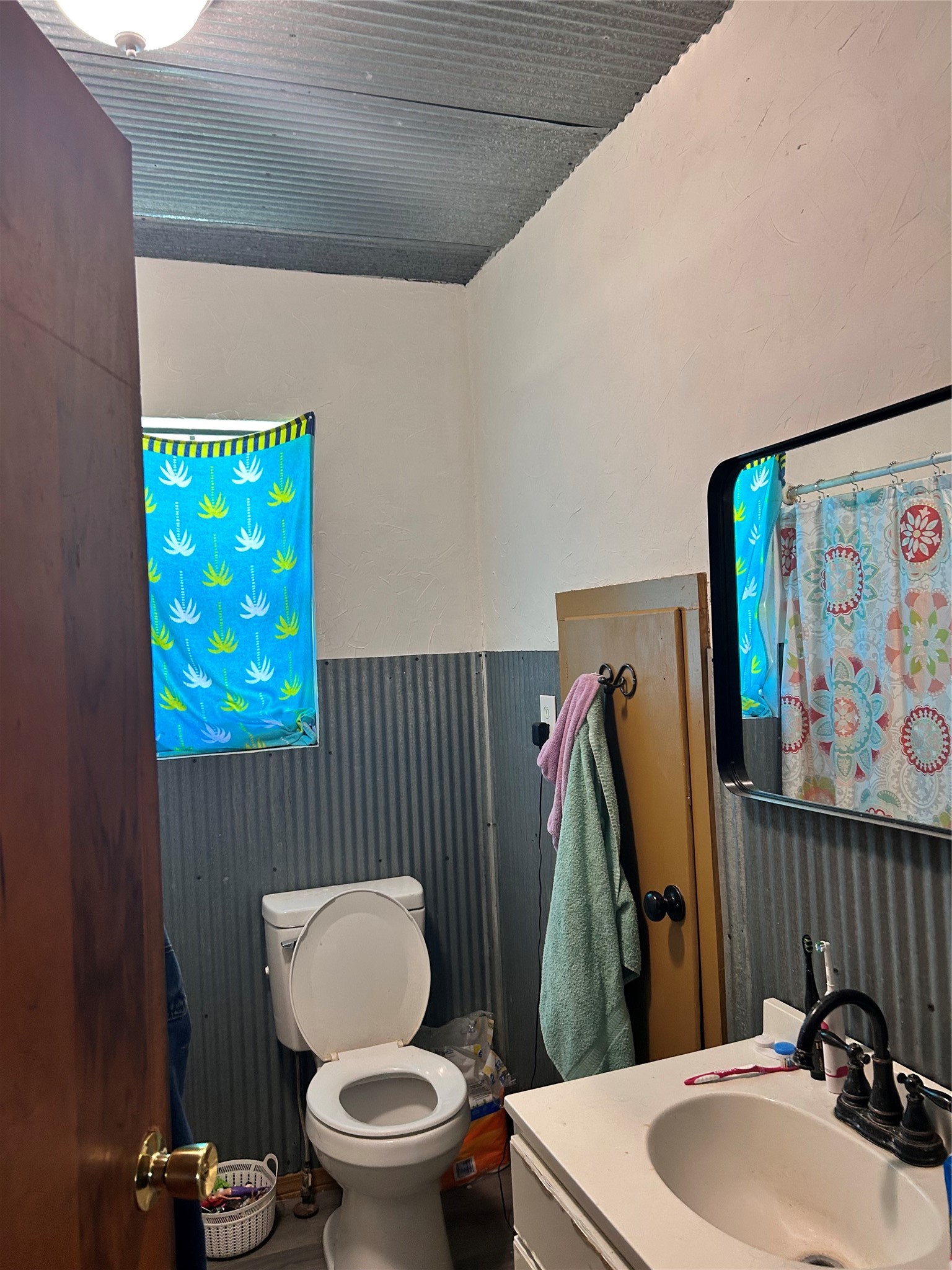 1305 Oak Megargel TX 76370