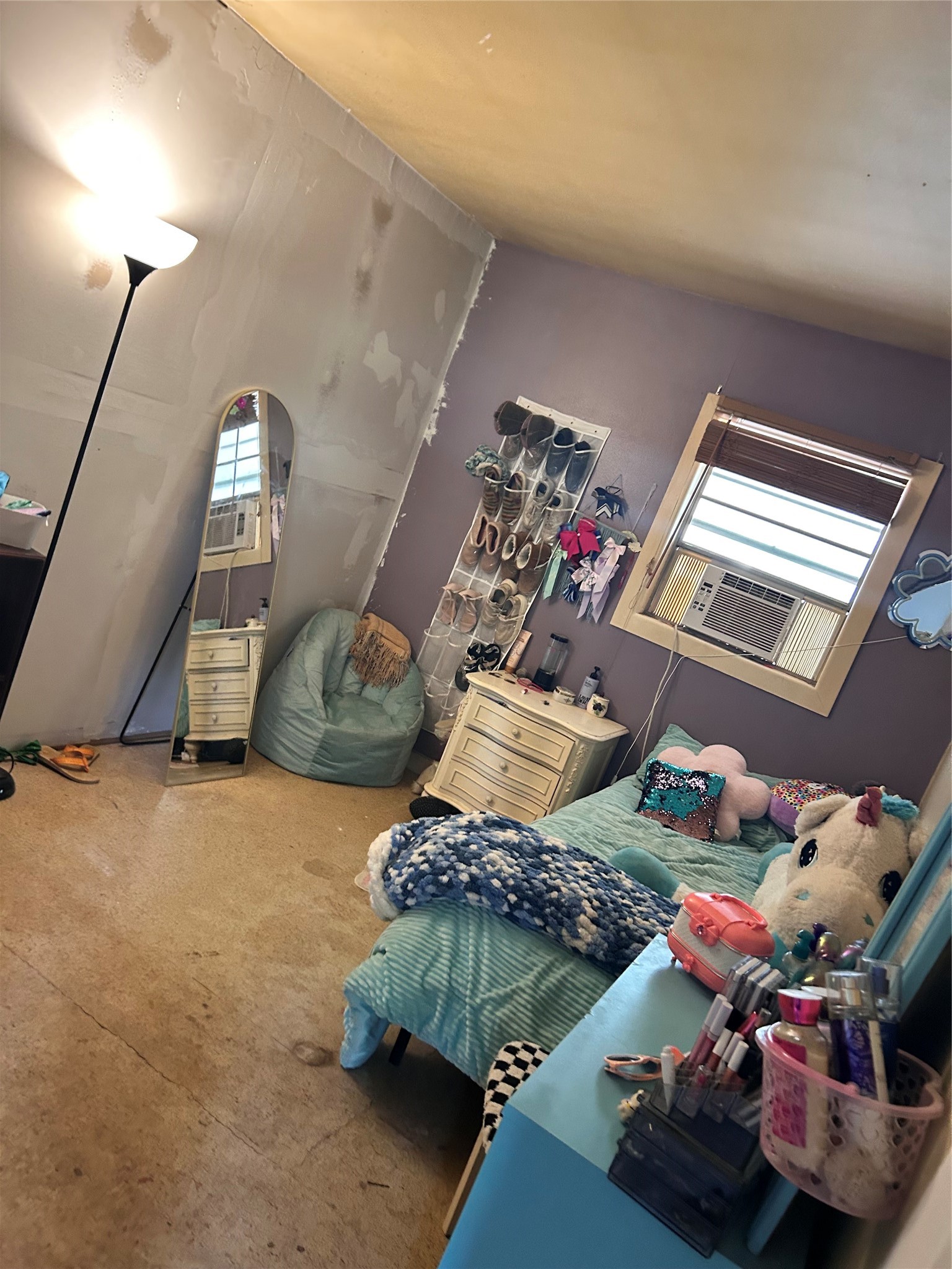 1305 Oak Megargel TX 76370