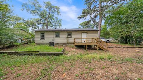 901 W Cayuga Drive Athens TX 75751