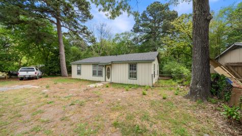 901 W Cayuga Drive Athens TX 75751