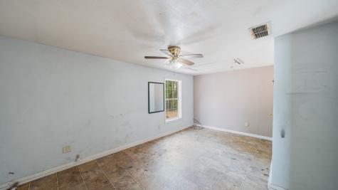 901 W Cayuga Drive Athens TX 75751