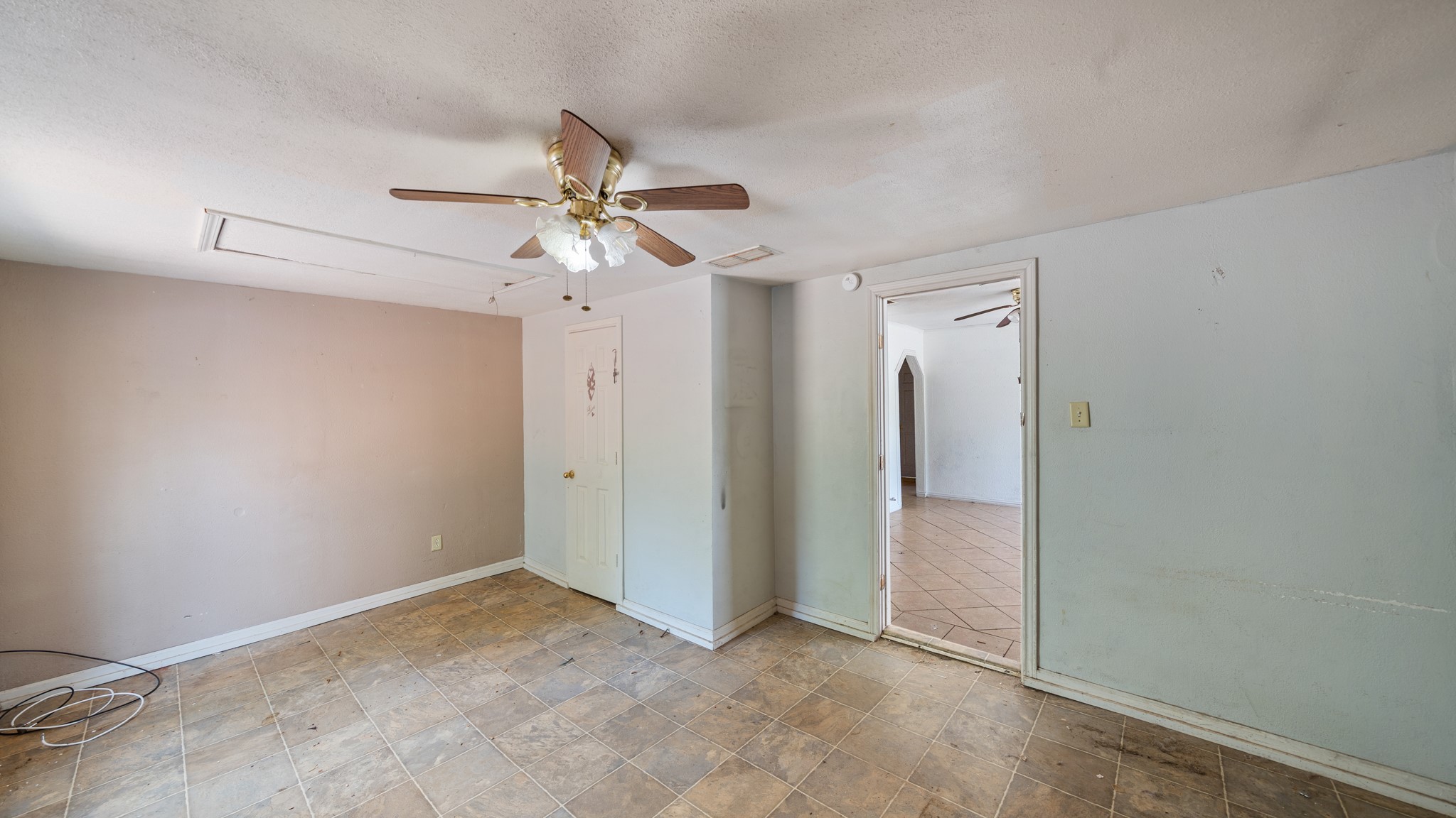 901 W Cayuga Drive Athens TX 75751