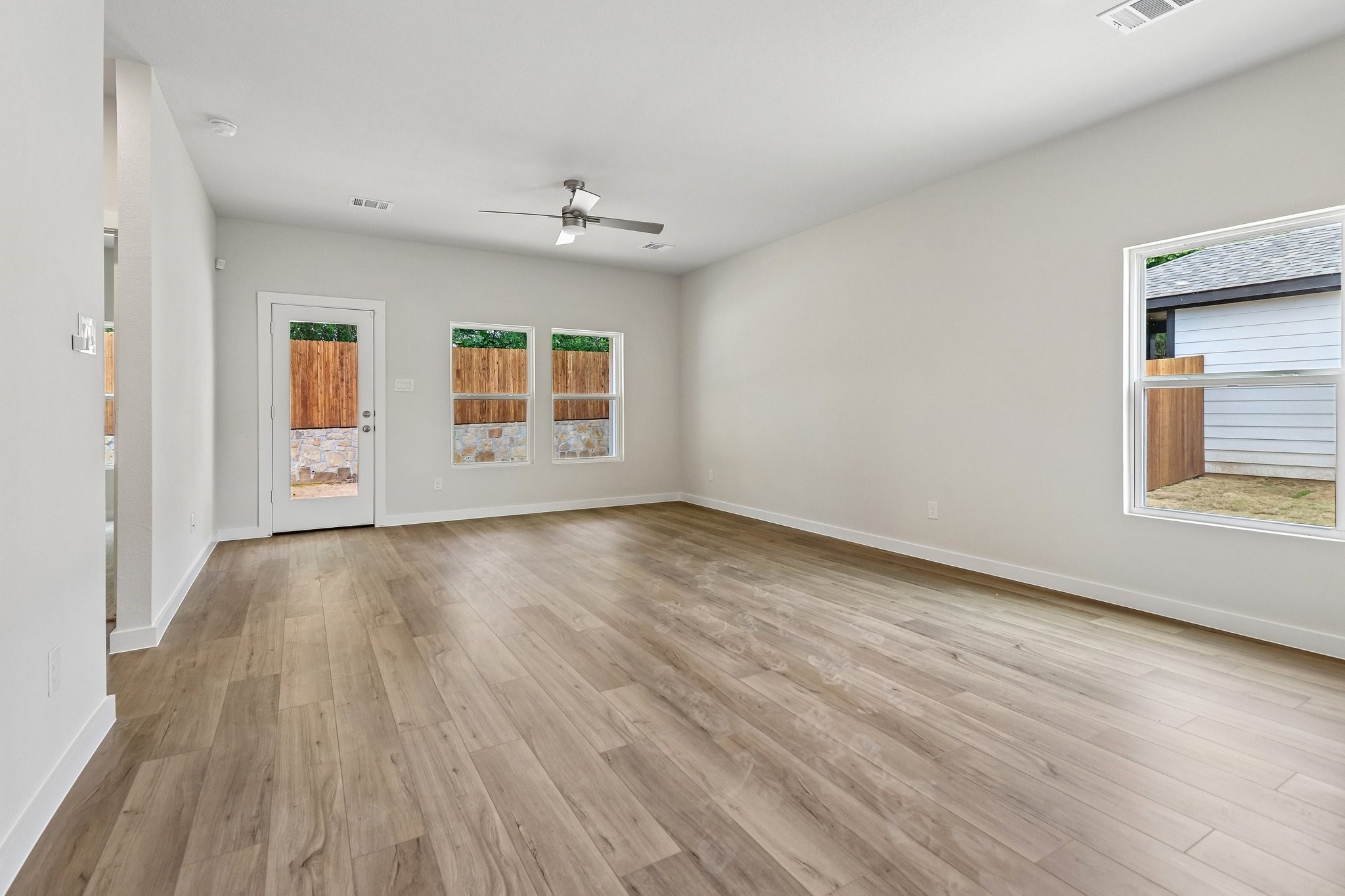 359 Declan Street Springtown TX 76082