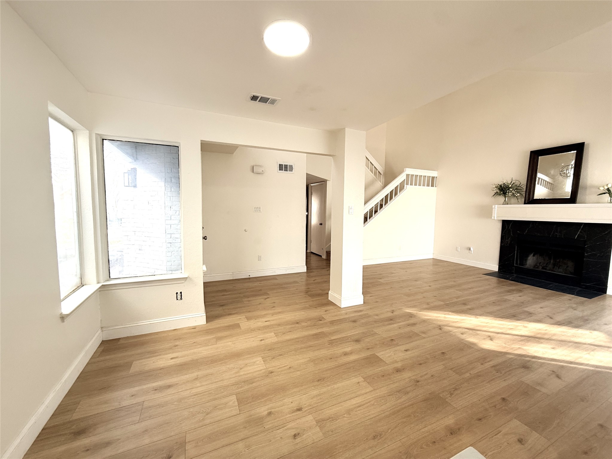 4243 Timberglen Road Dallas TX 75287