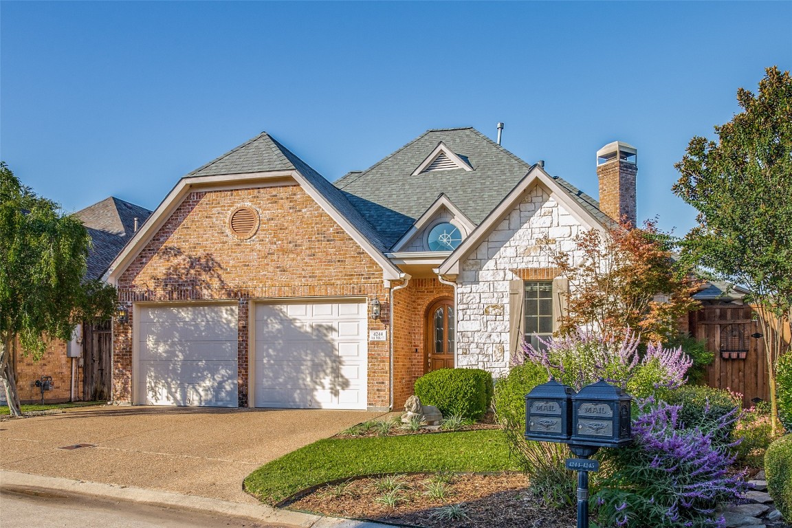 4244 Oak Park Court Fort Worth TX 76109