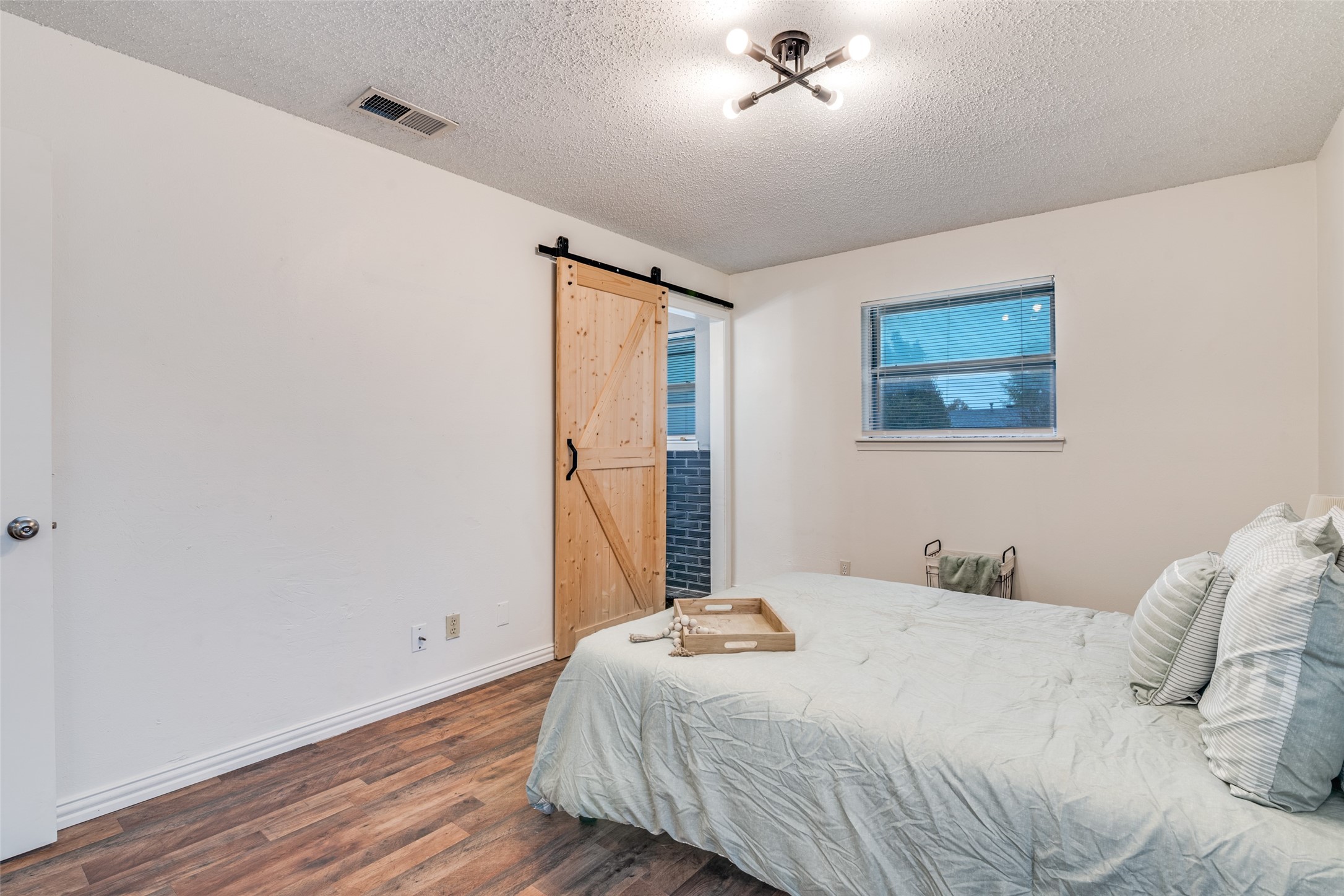 4706 Concord Garland TX 75042