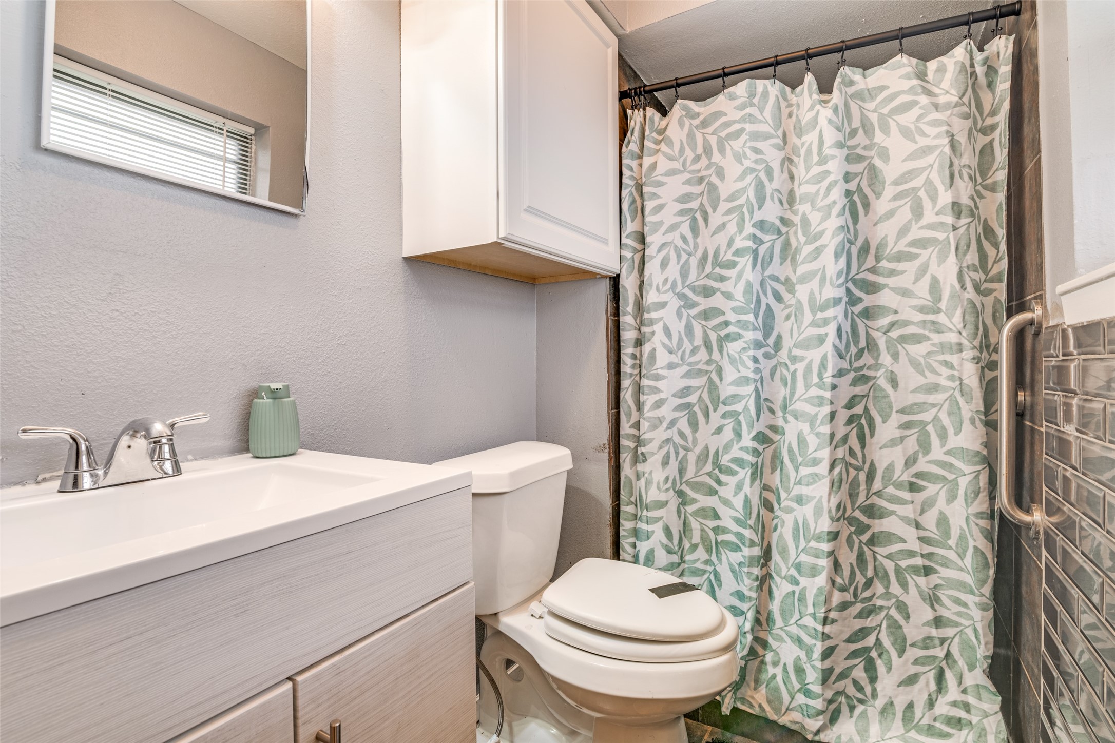 4706 Concord Garland TX 75042