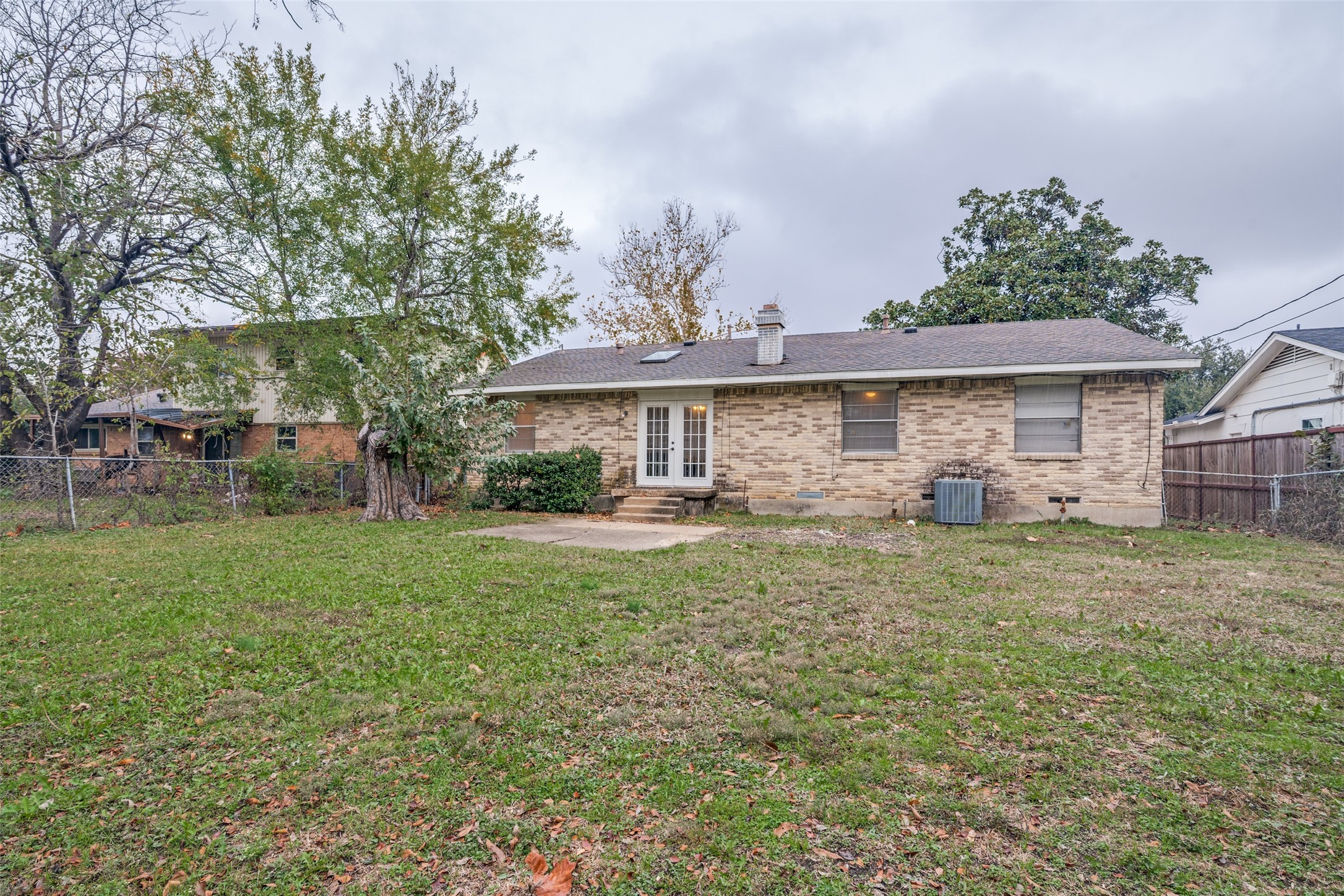 4706 Concord Garland TX 75042