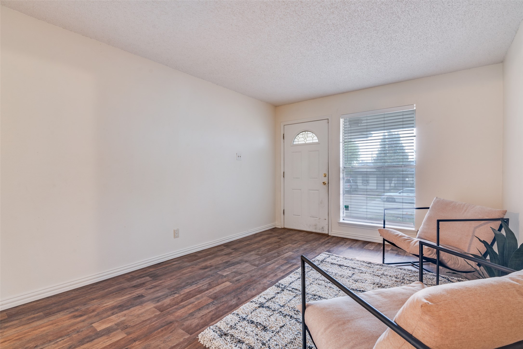 4706 Concord Garland TX 75042