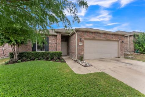 7700 Berrenda Drive Fort Worth TX 76131