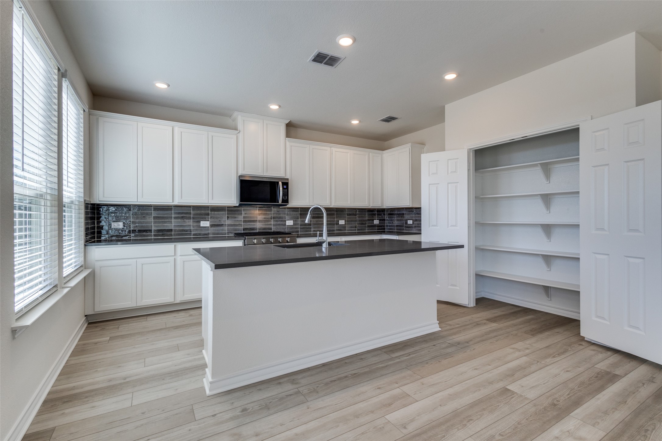 2717 Goldfinch Drive Denton TX 76205