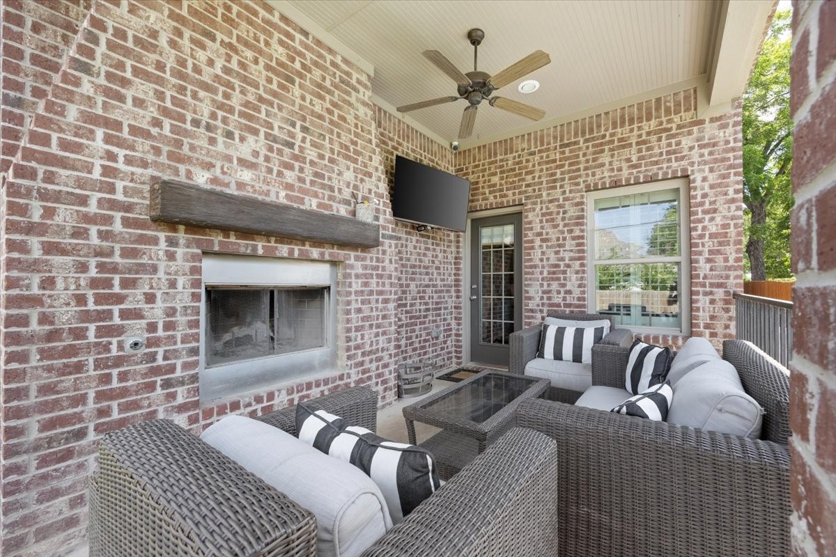 708 Northwood Road Fort Worth TX 76107