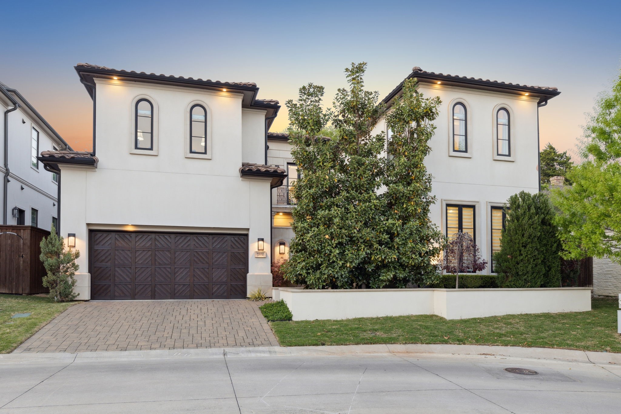 6695 Avian Drive Dallas TX 75230