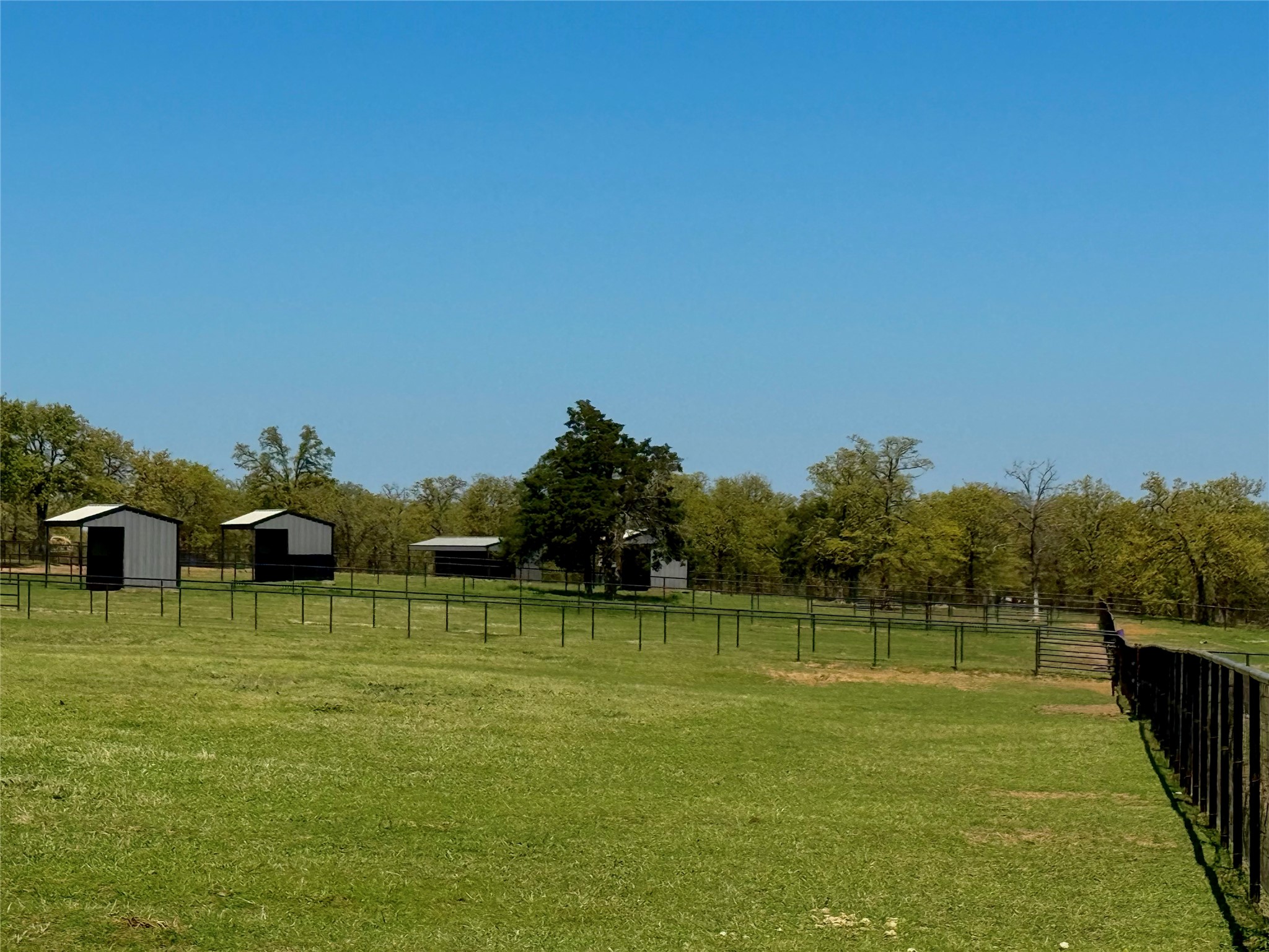 1257 County Road 132 Whitesboro TX 76273