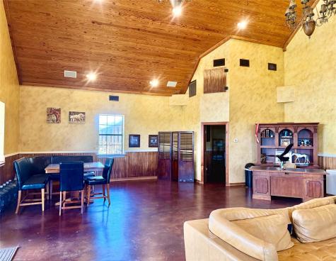 1257 County Road 132 Whitesboro TX 76273