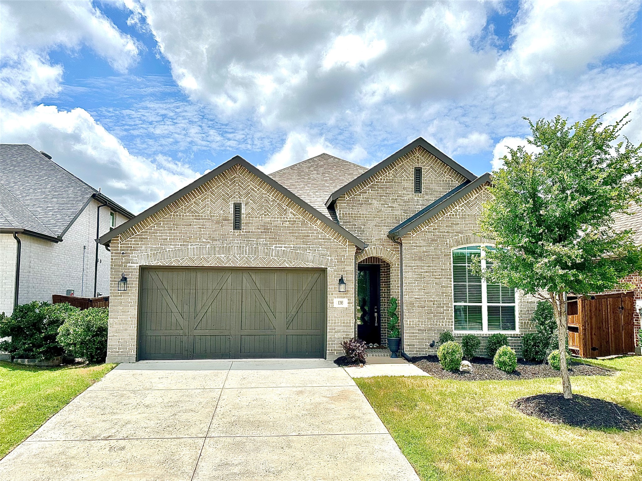 1205 S Roundwash Way Midlothian TX 76065
