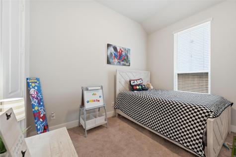1205 S Roundwash Way Midlothian TX 76065