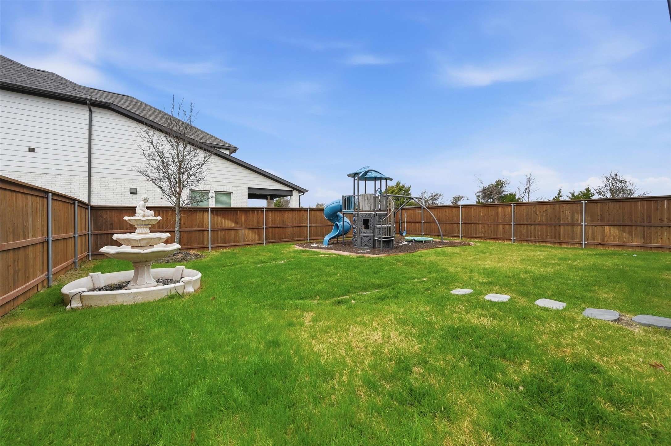 1205 S Roundwash Way Midlothian TX 76065