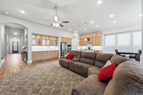1205 S Roundwash Way Midlothian TX 76065