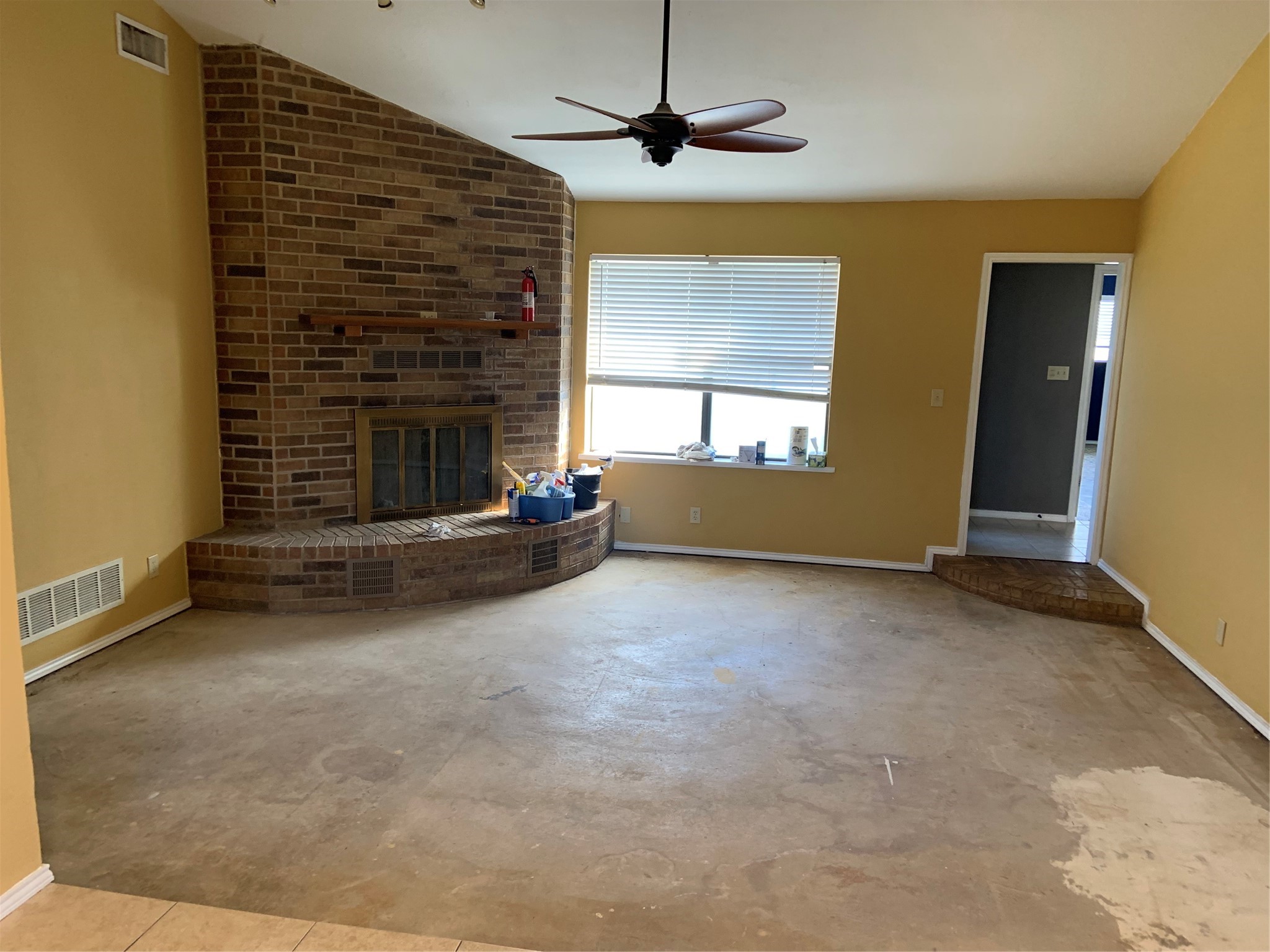 781 January Lane Ponder TX 76259