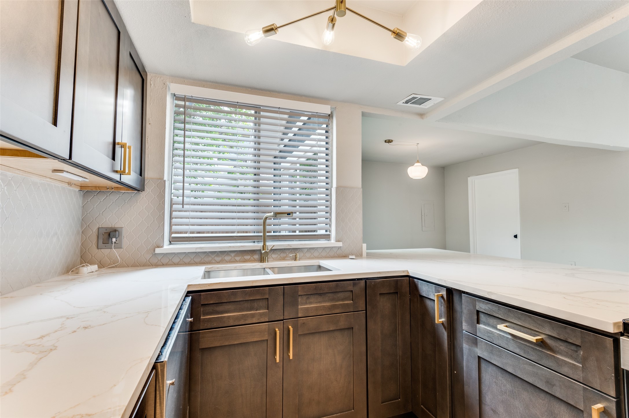 2636 Nina Circle Grand Prairie TX 75052