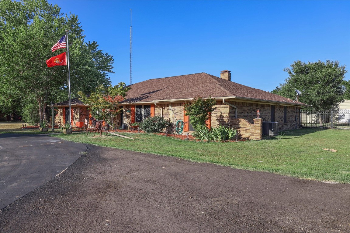 701 S Houston Street Edgewood TX 75117