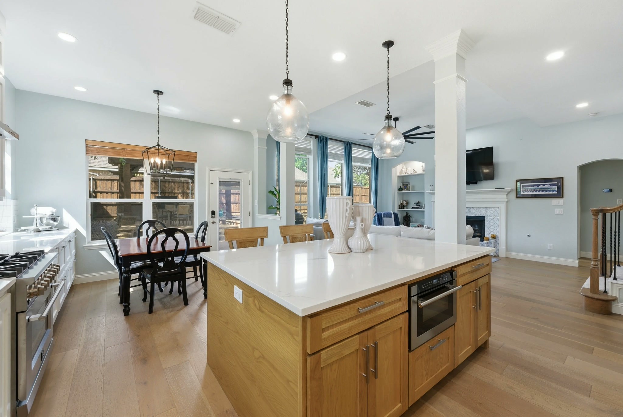 965 Fall Creek Grapevine TX 76051