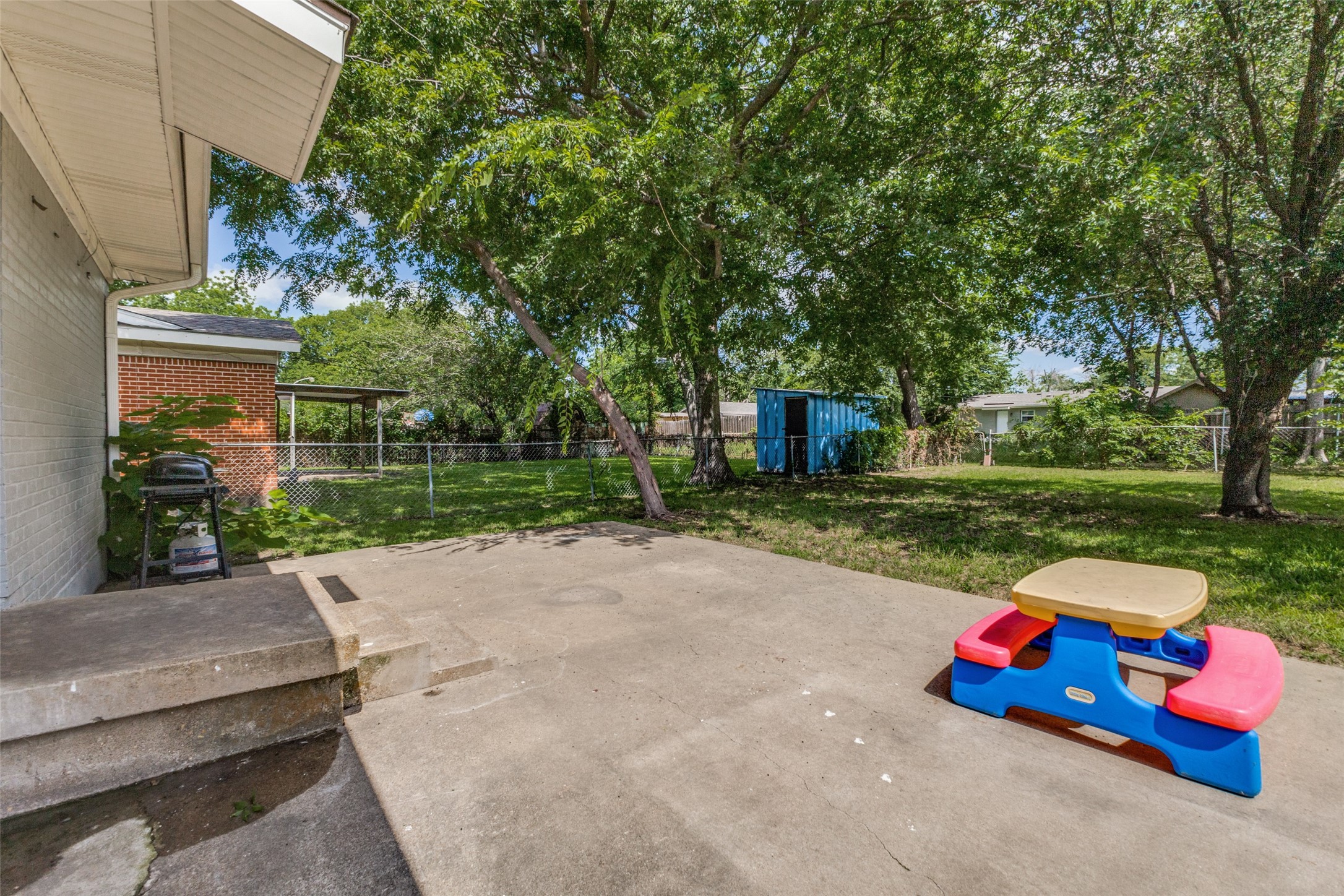 211 Brazos Street Garland TX 75041