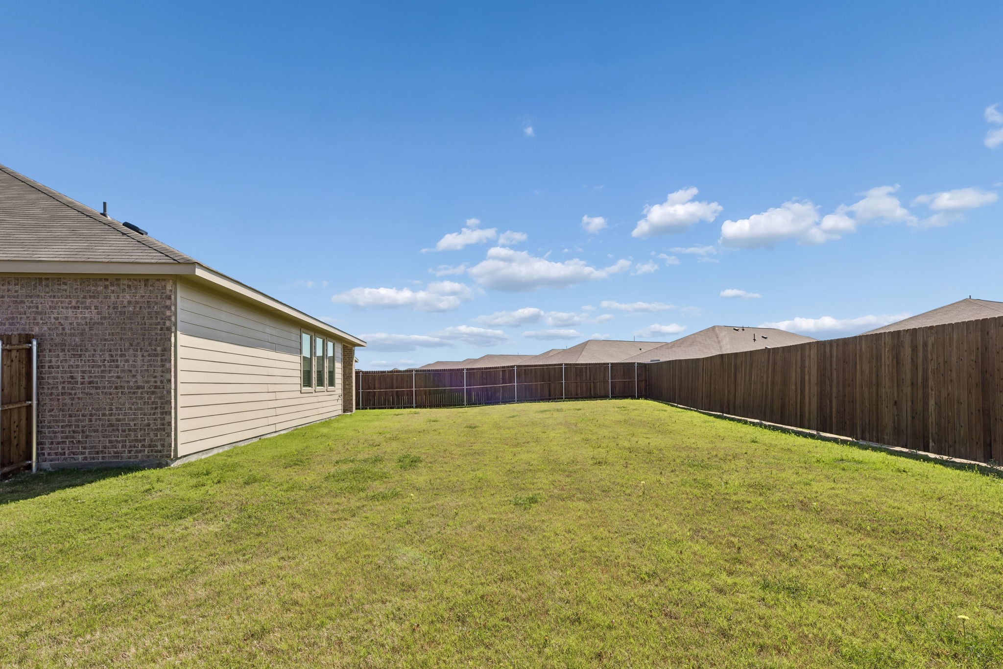 1527 Fearless Lane Crandall TX 75114