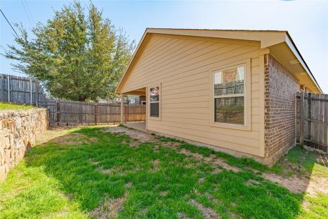1329 Briarwood Drive Azle TX 76020