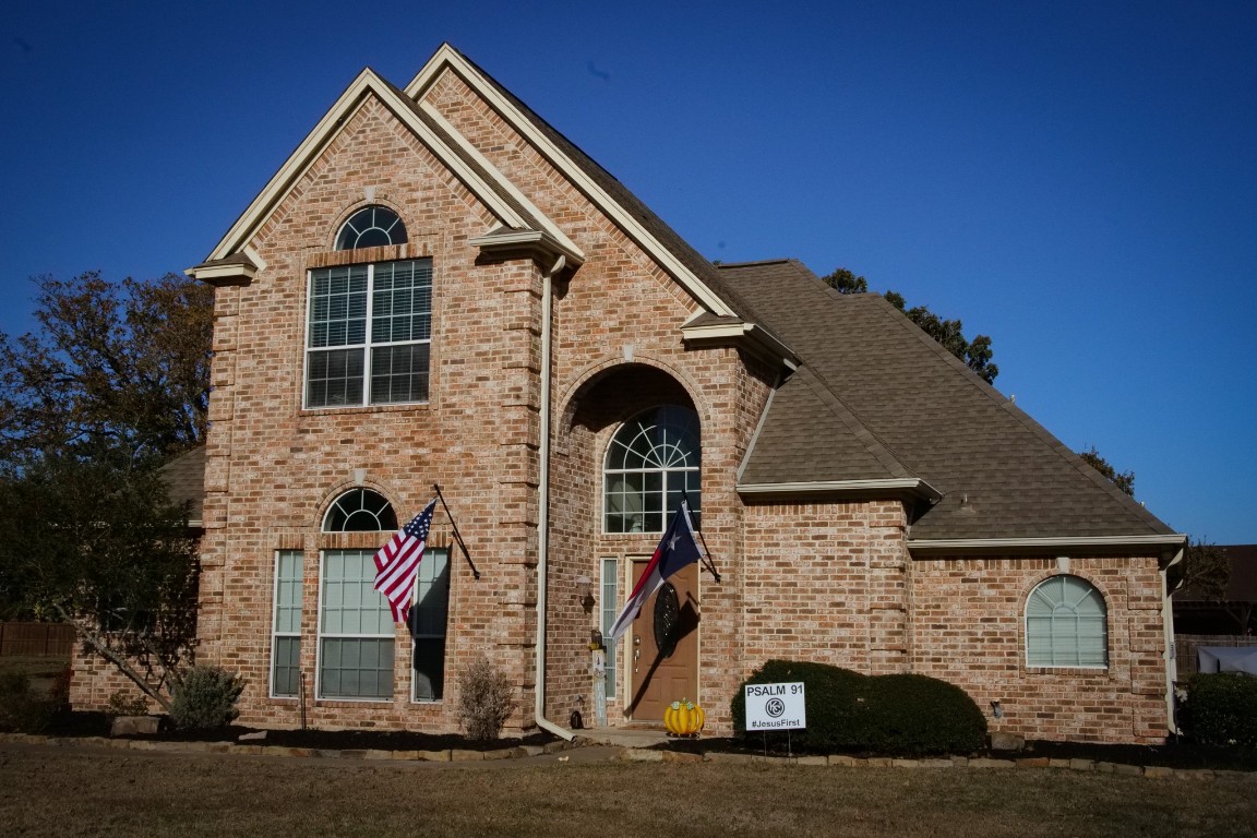 3044 Winding Oaks Circle Kaufman TX 75142