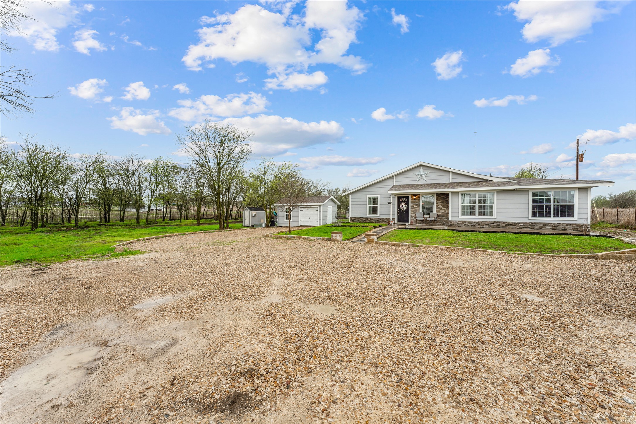 13853 Fm 2331 Godley TX 76044