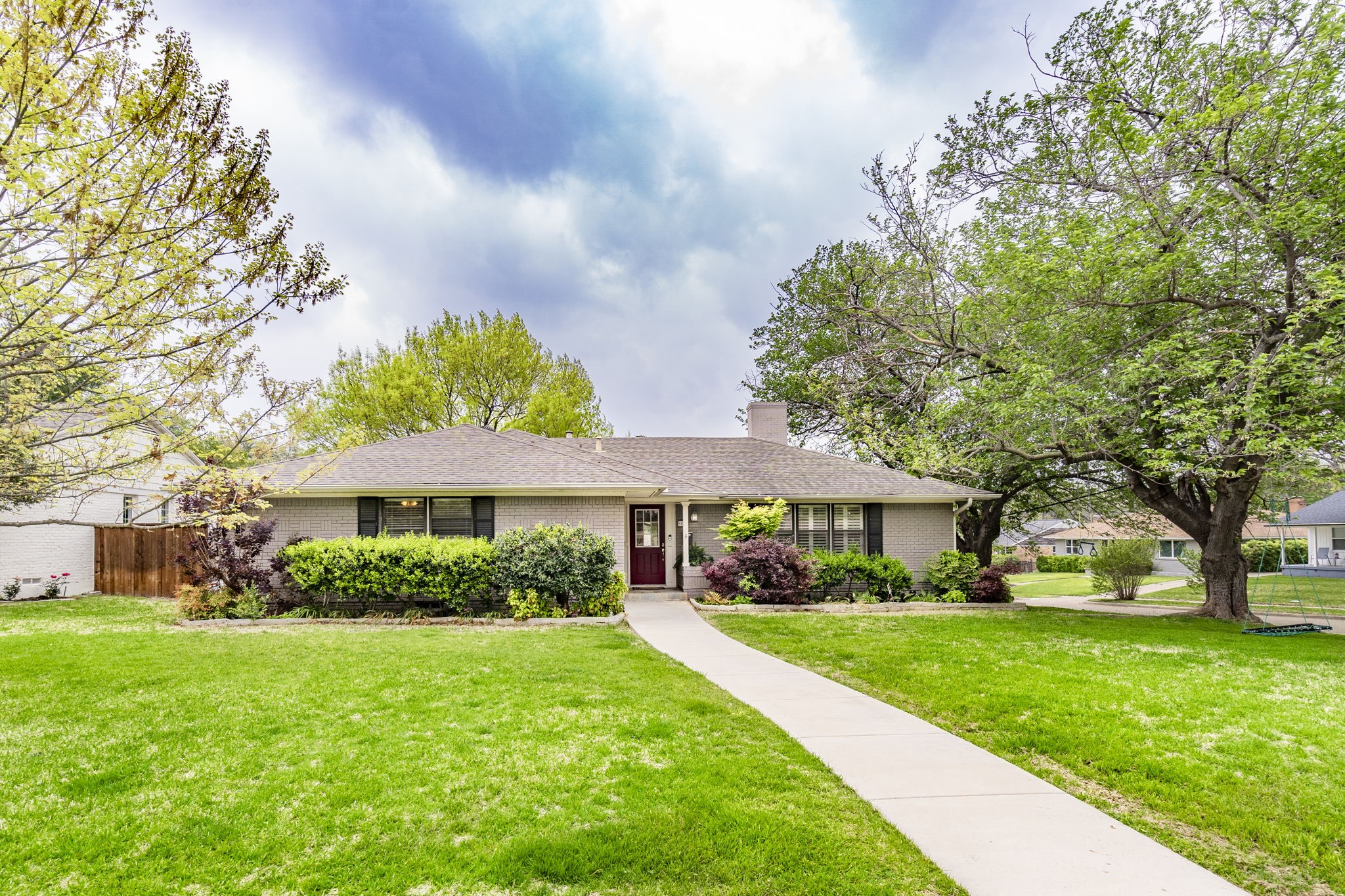 9806 Ridgehaven Drive Dallas TX 75238