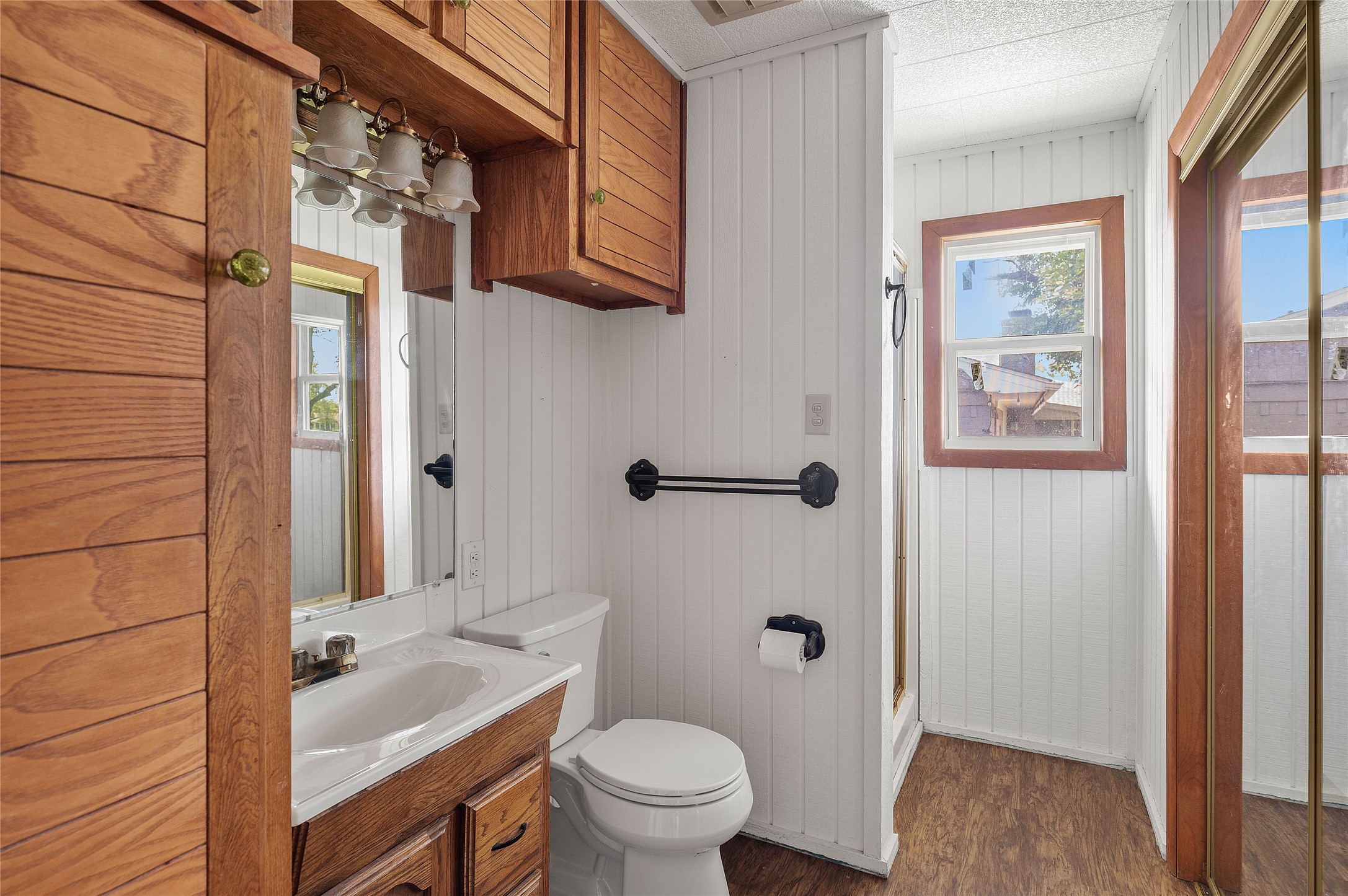 310 Navajo Trail Gainesville TX 76240