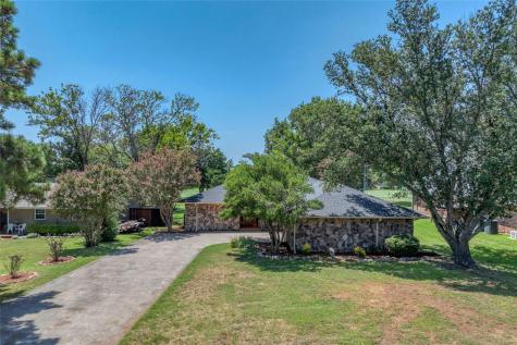 310 Navajo Trail Gainesville TX 76240
