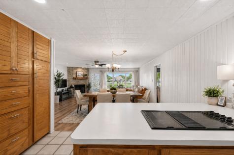 310 Navajo Trail Gainesville TX 76240