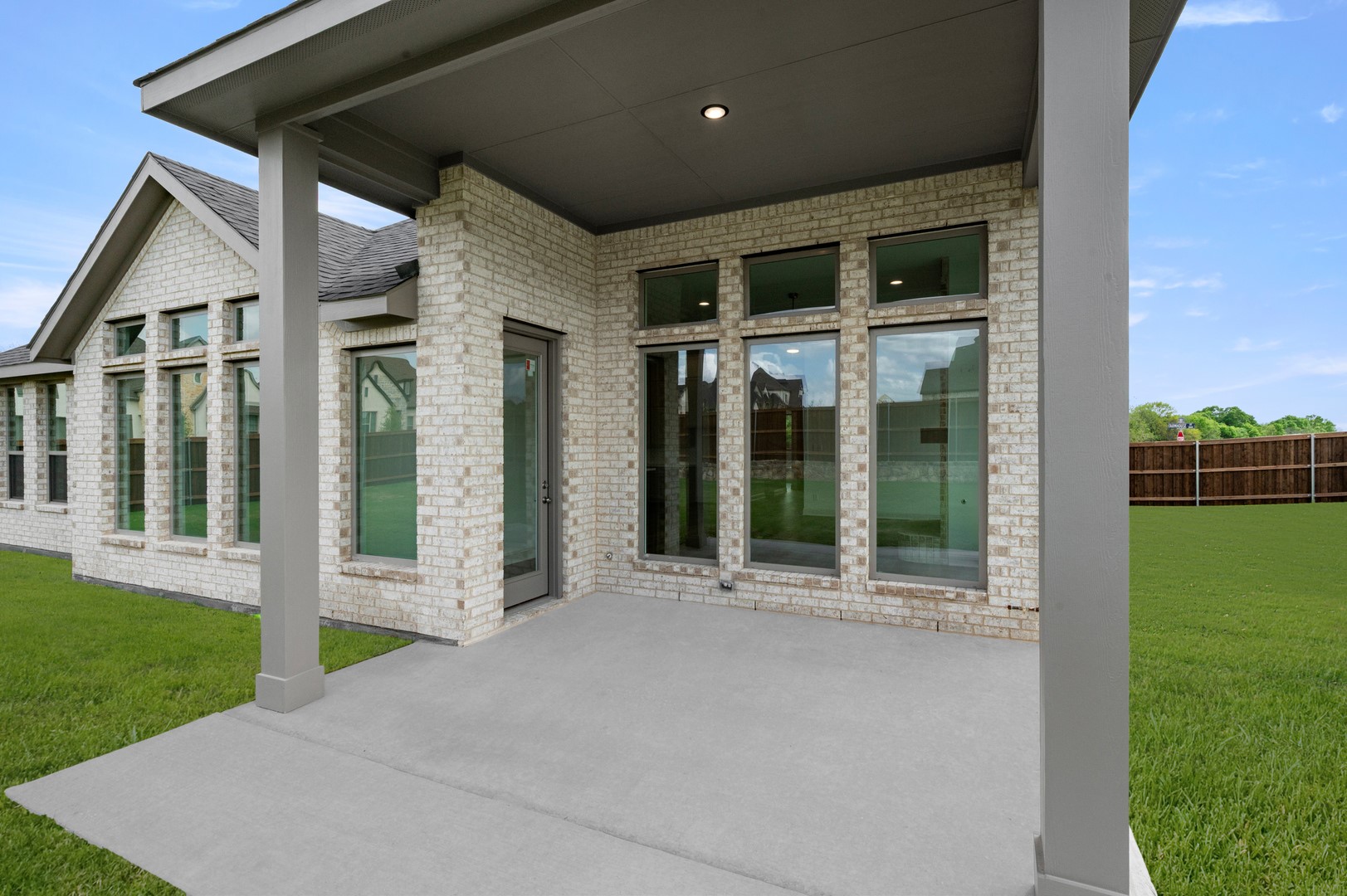 3043 Farmhouse Drive Midlothian TX 76065