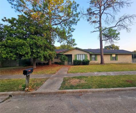 1315 Sundale Street Ennis TX 75119