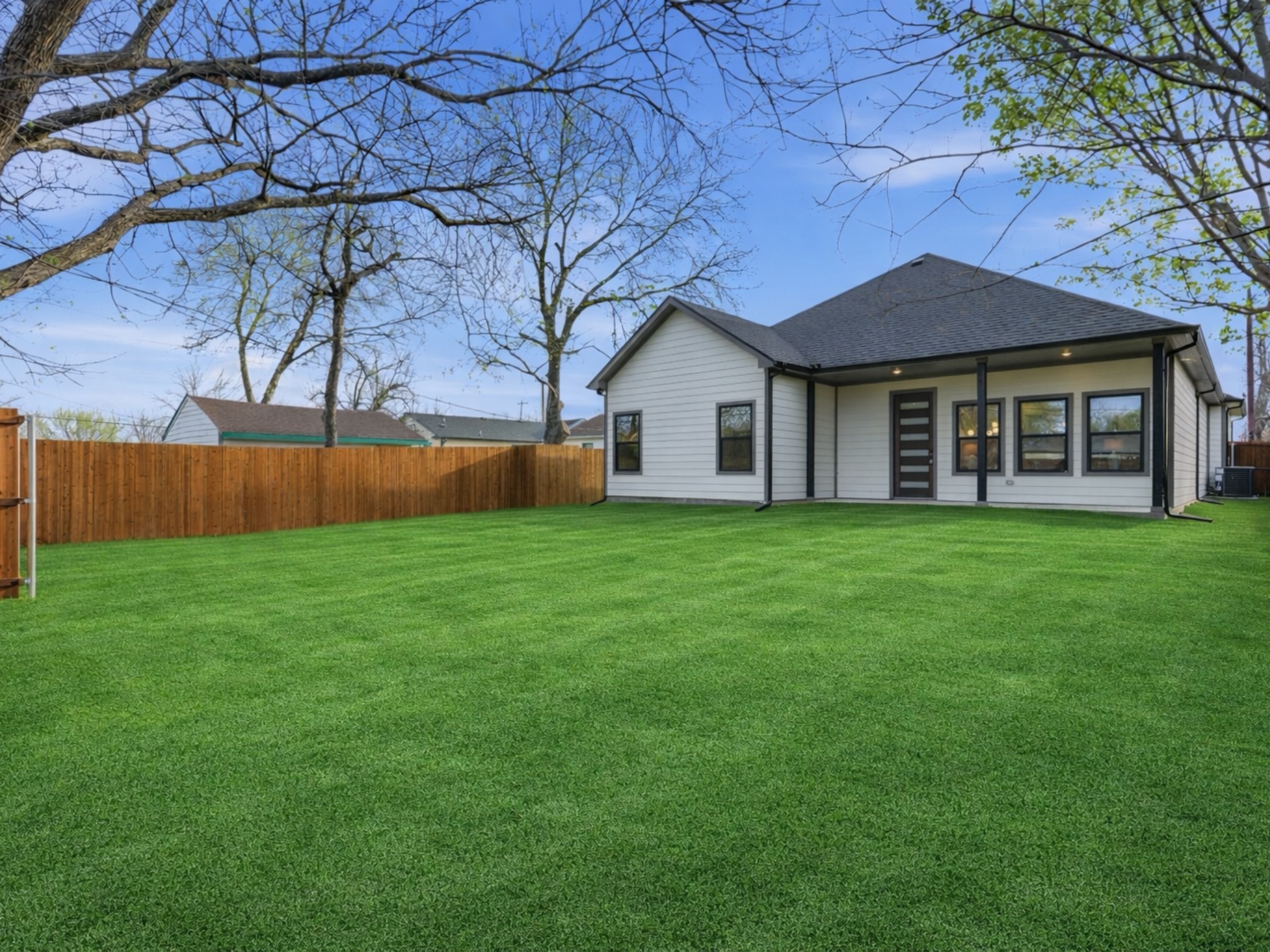 4438 Tacoma Street Dallas TX 75216
