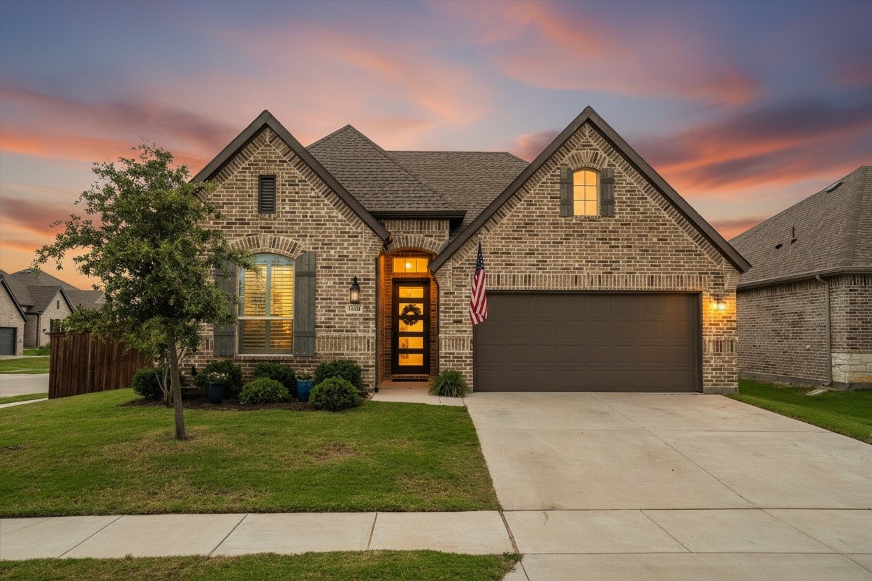 1363 Tecoma Trail Justin TX 76247