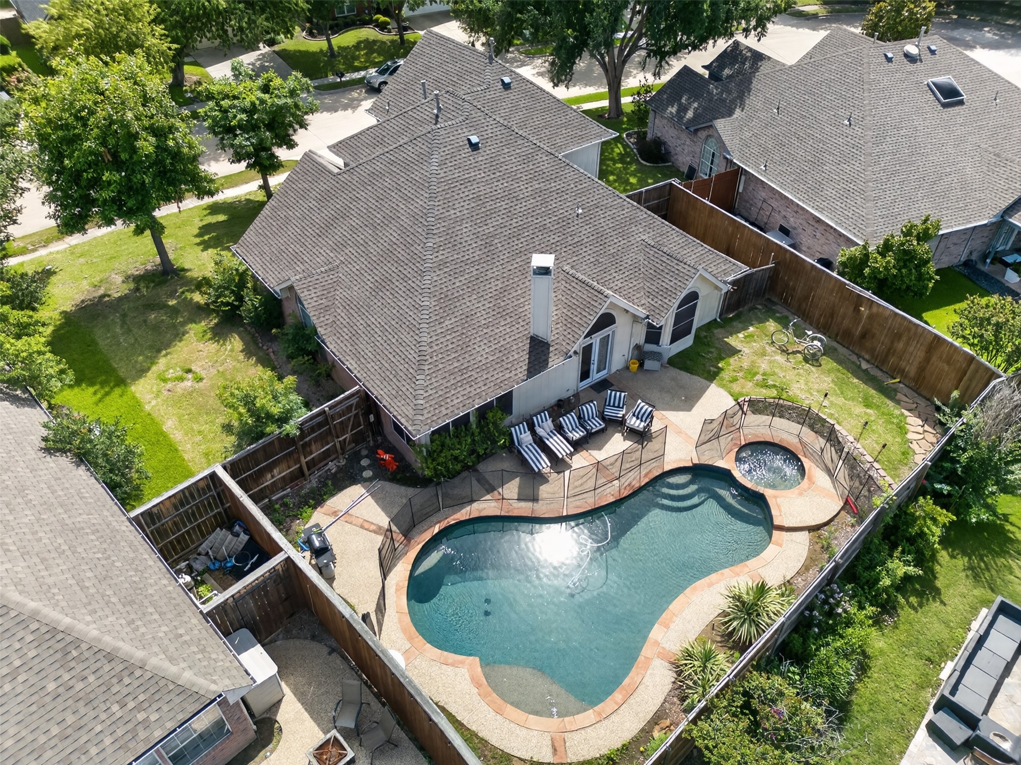 10115 Andre Drive Irving TX 75063