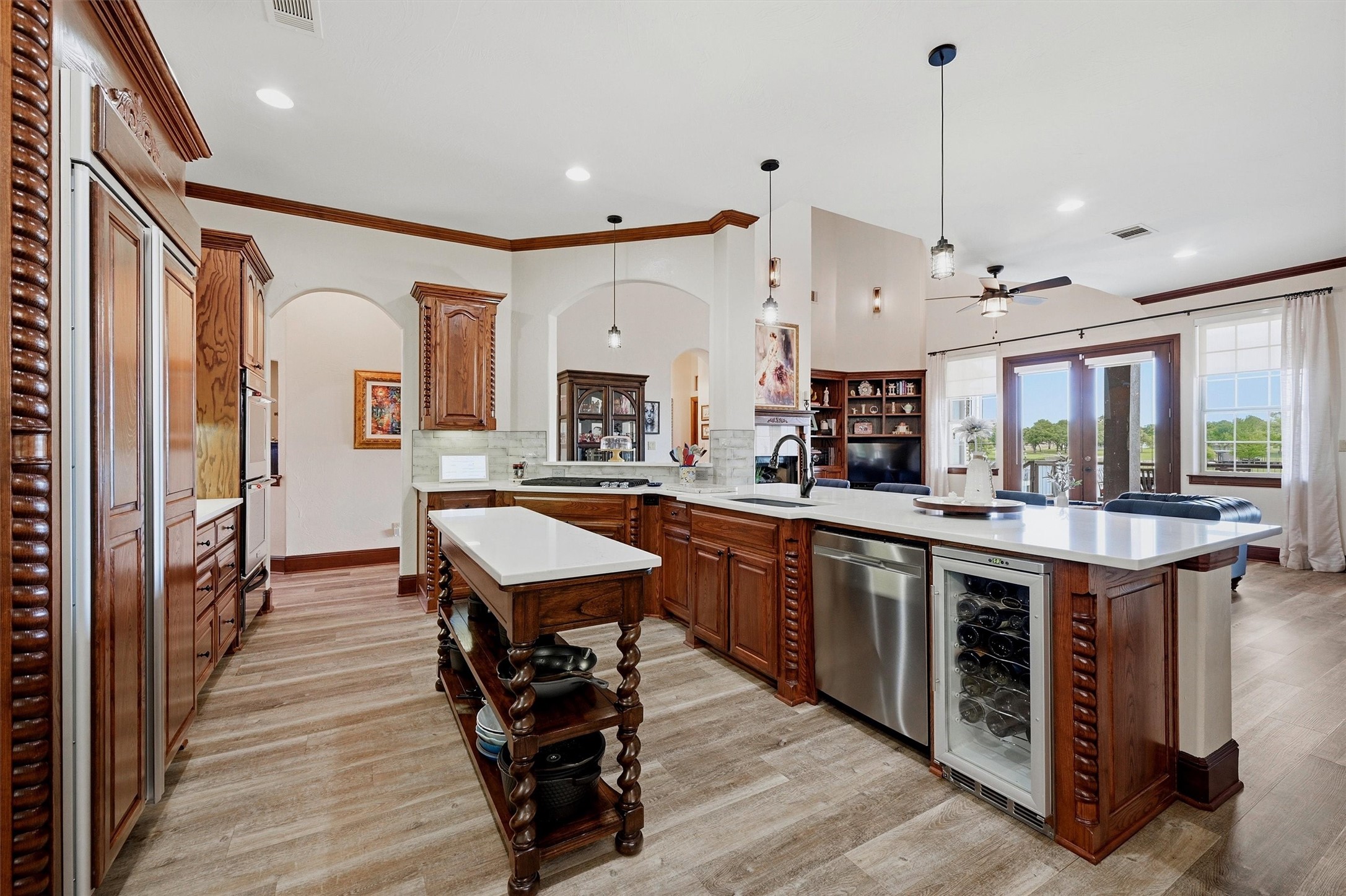1211 Kiowa Drive W Lake Kiowa TX 76240