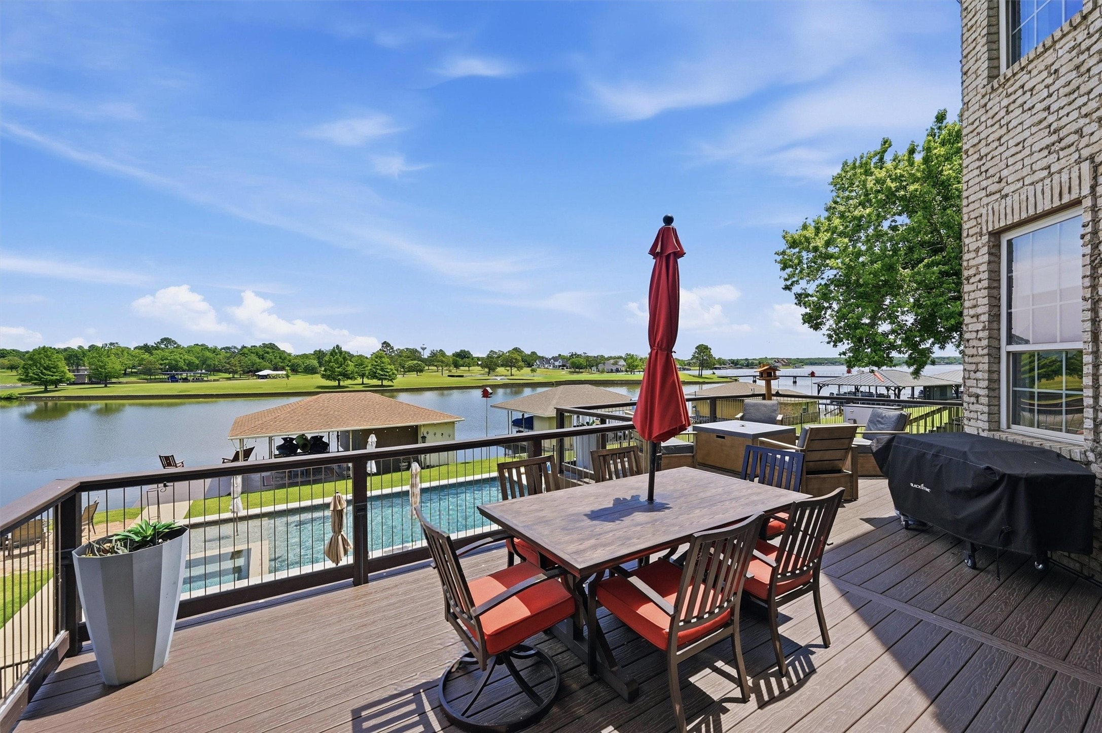 1211 Kiowa Drive W Lake Kiowa TX 76240