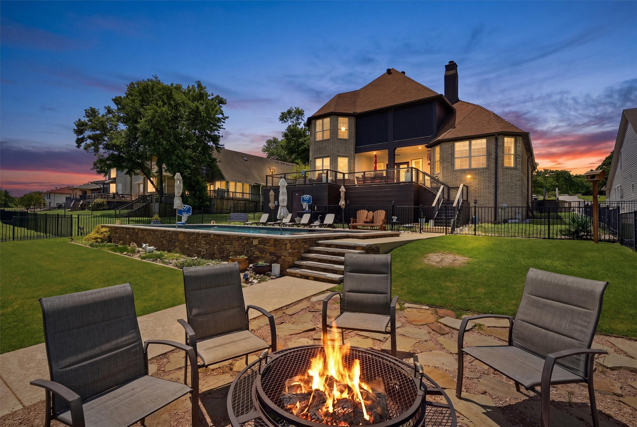 1211 Kiowa Drive W Lake Kiowa TX 76240