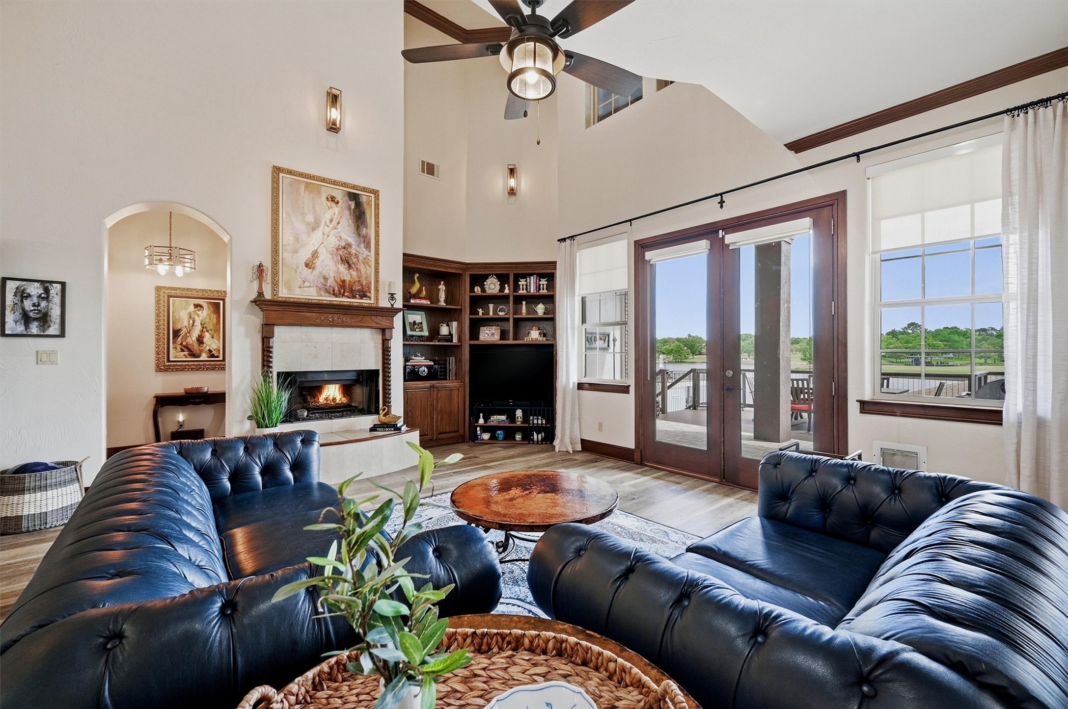 1211 Kiowa Drive W Lake Kiowa TX 76240