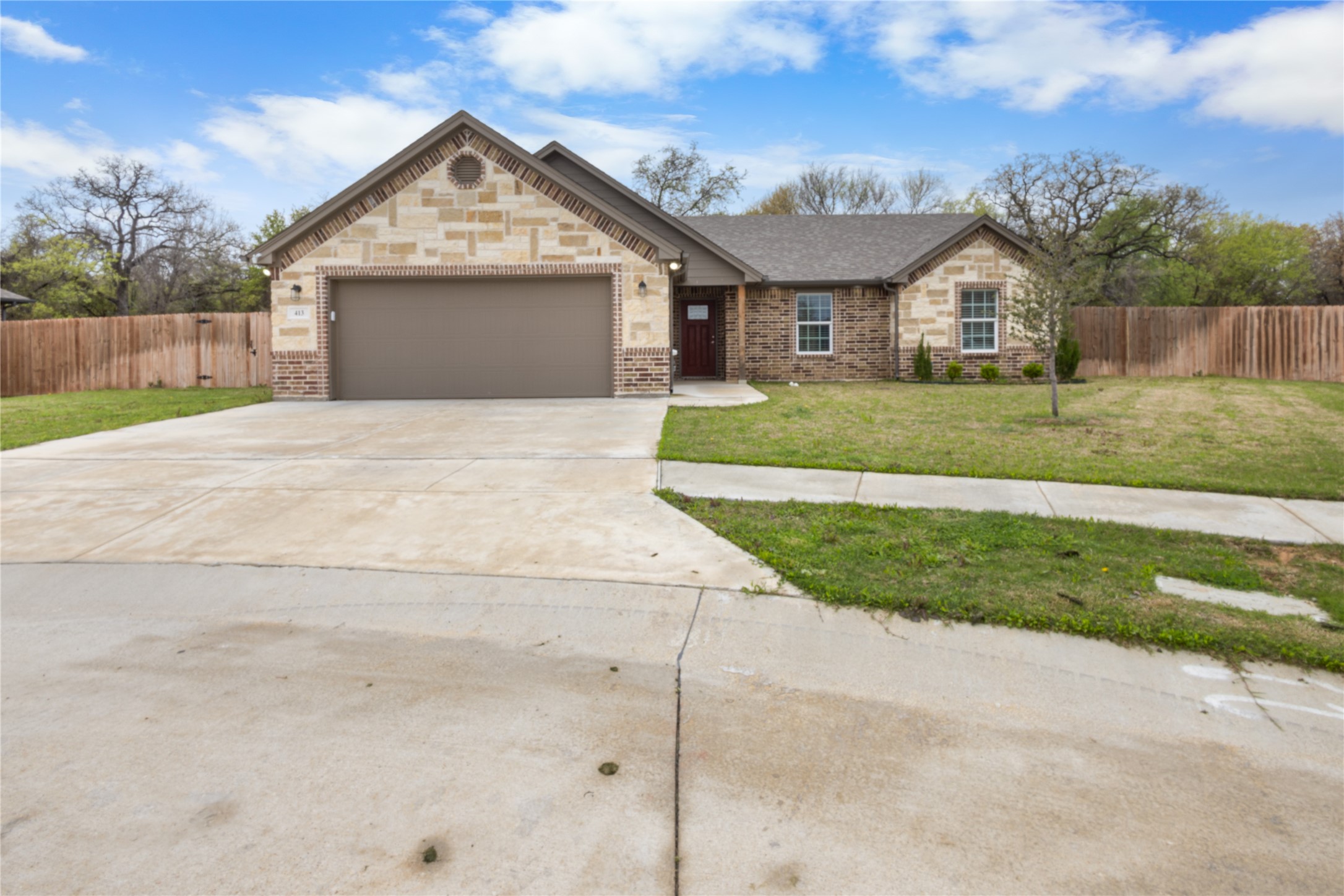 413 Titus Drive Springtown TX 76082