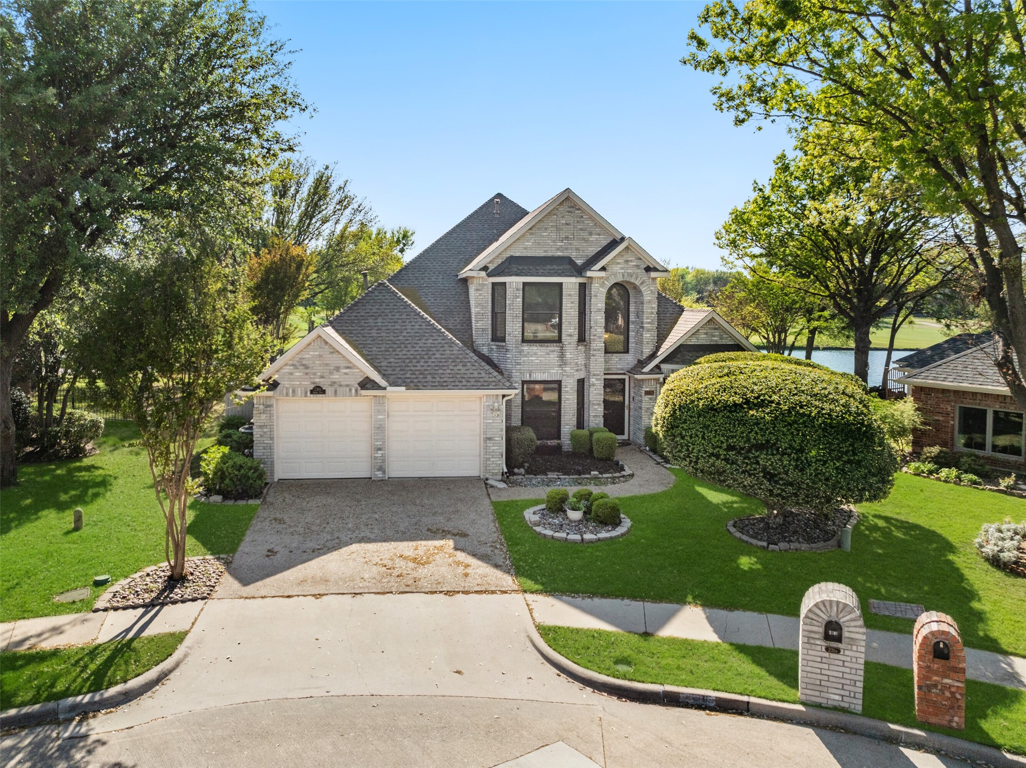 2316 Broken Point Mckinney TX 75072