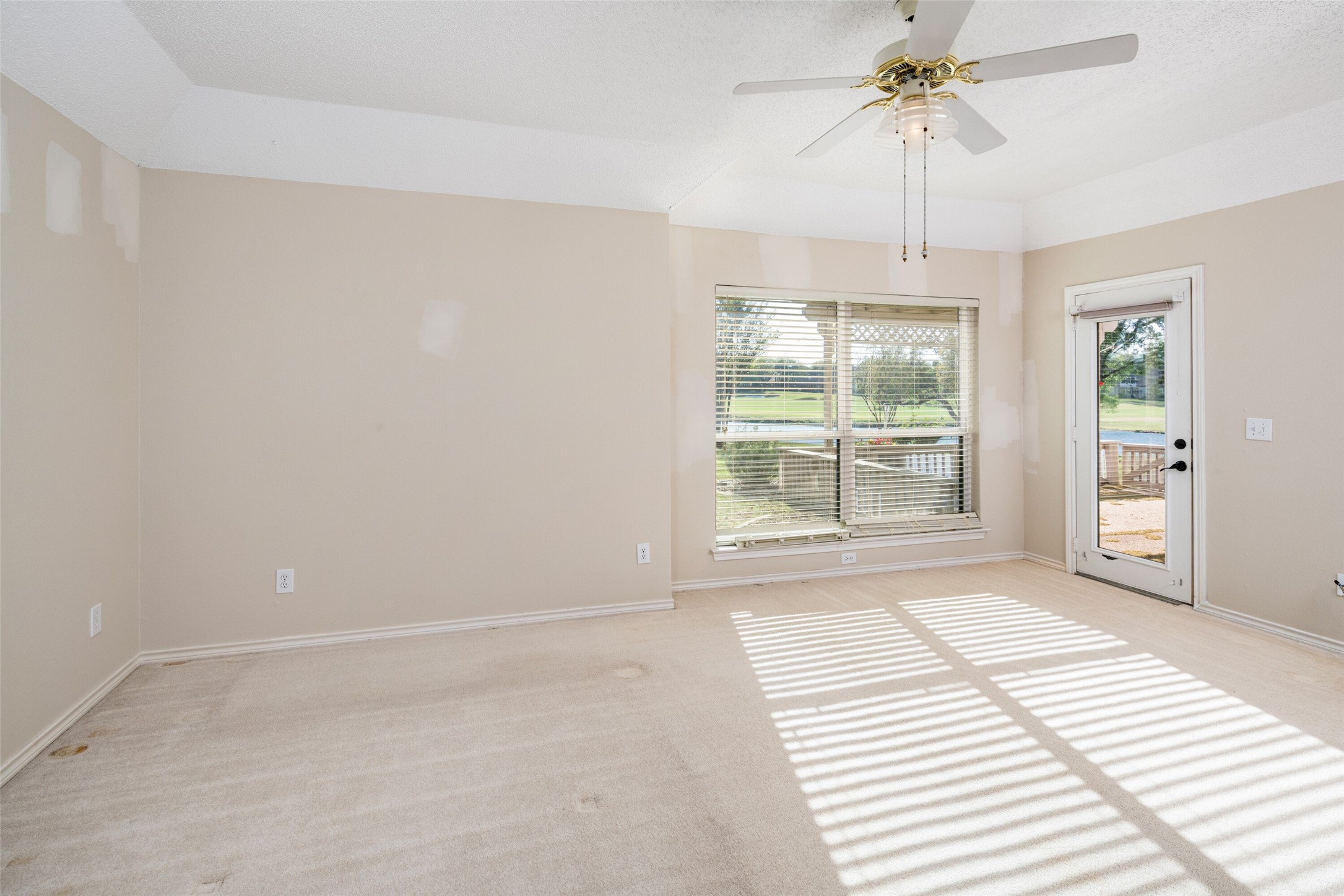 2316 Broken Point Mckinney TX 75072